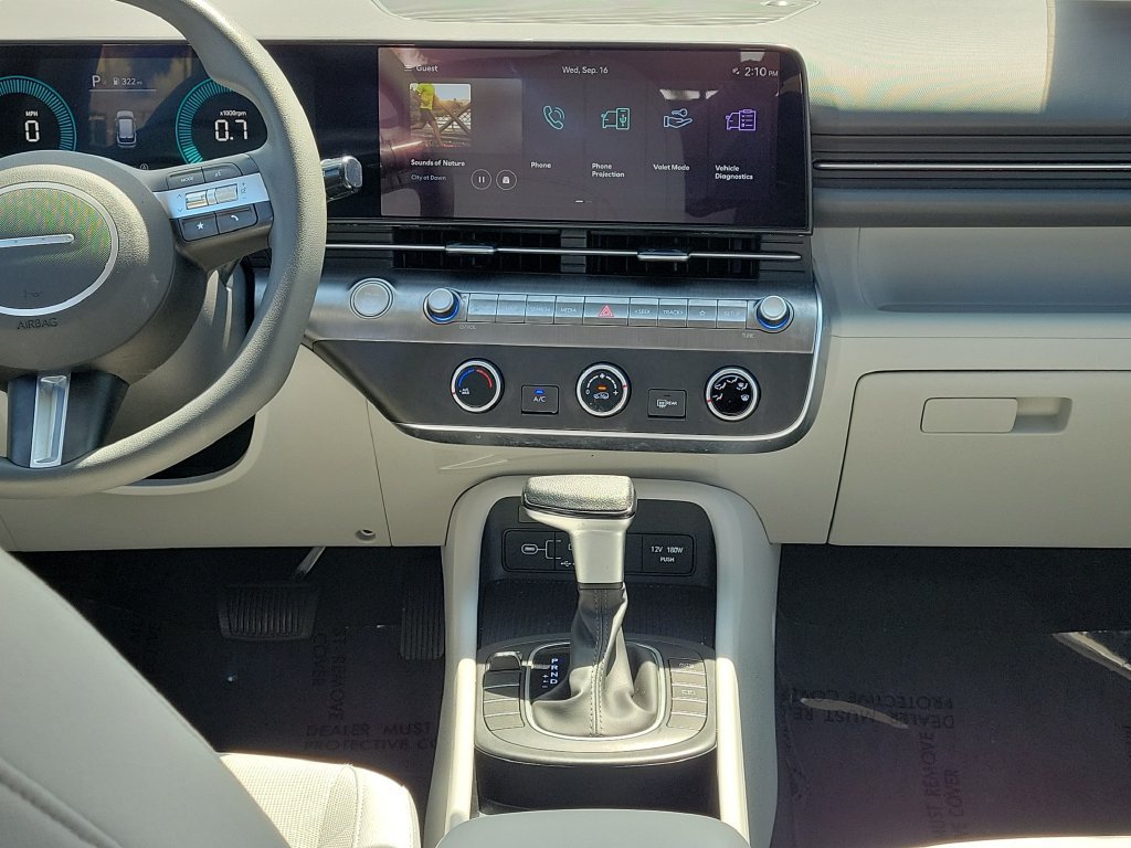 Used 2025 Hyundai Kona SE FWD image 15