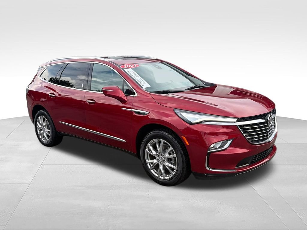 Used 2024 Buick Enclave Essence w/ Experience Buick Package FWD image 7