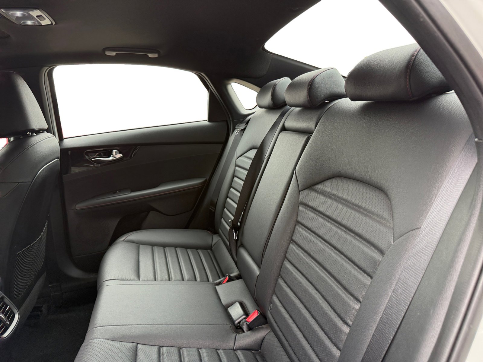 Used 2023 Kia Forte GT w/ GT2 Package FWD image 11