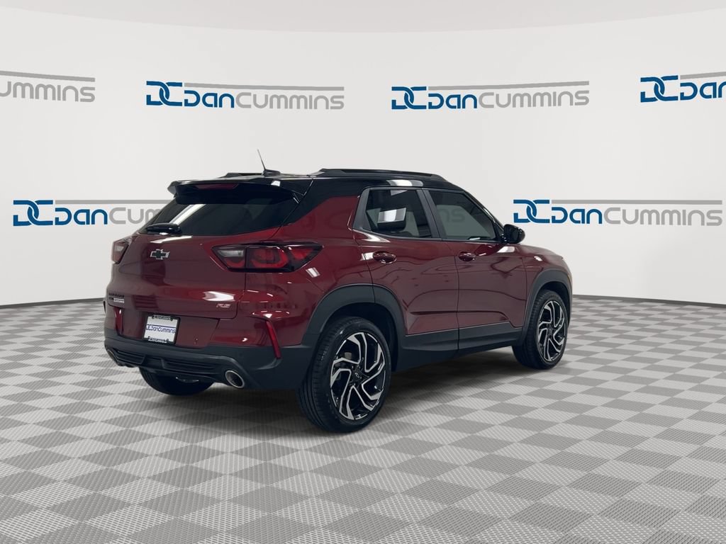 Used 2025 Chevrolet TrailBlazer RS w/ Convenience Package AWD/4WD image 8