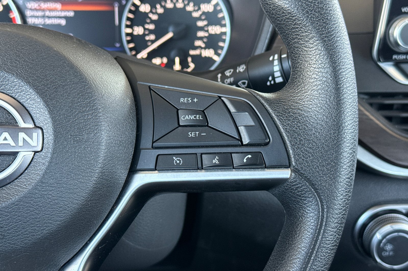 Certified 2024 Nissan Altima 2.5 SV FWD image 30