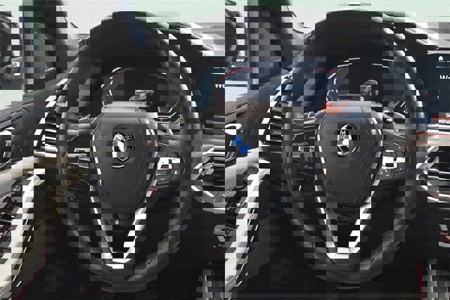 Used 2023 BMW X5 xDrive40i w/ Premium Package image 17