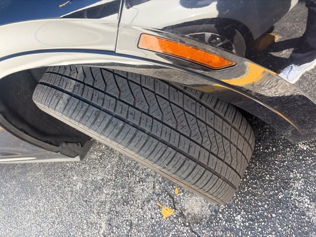 Used 2021 Lincoln Corsair Reserve FWD image 4