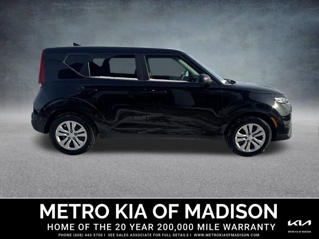 Used 2021 Kia Soul LX image 7