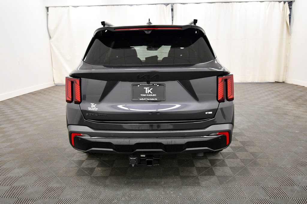 Certified 2026 Kia Sorento SX Prestige AWD/4WD image 6