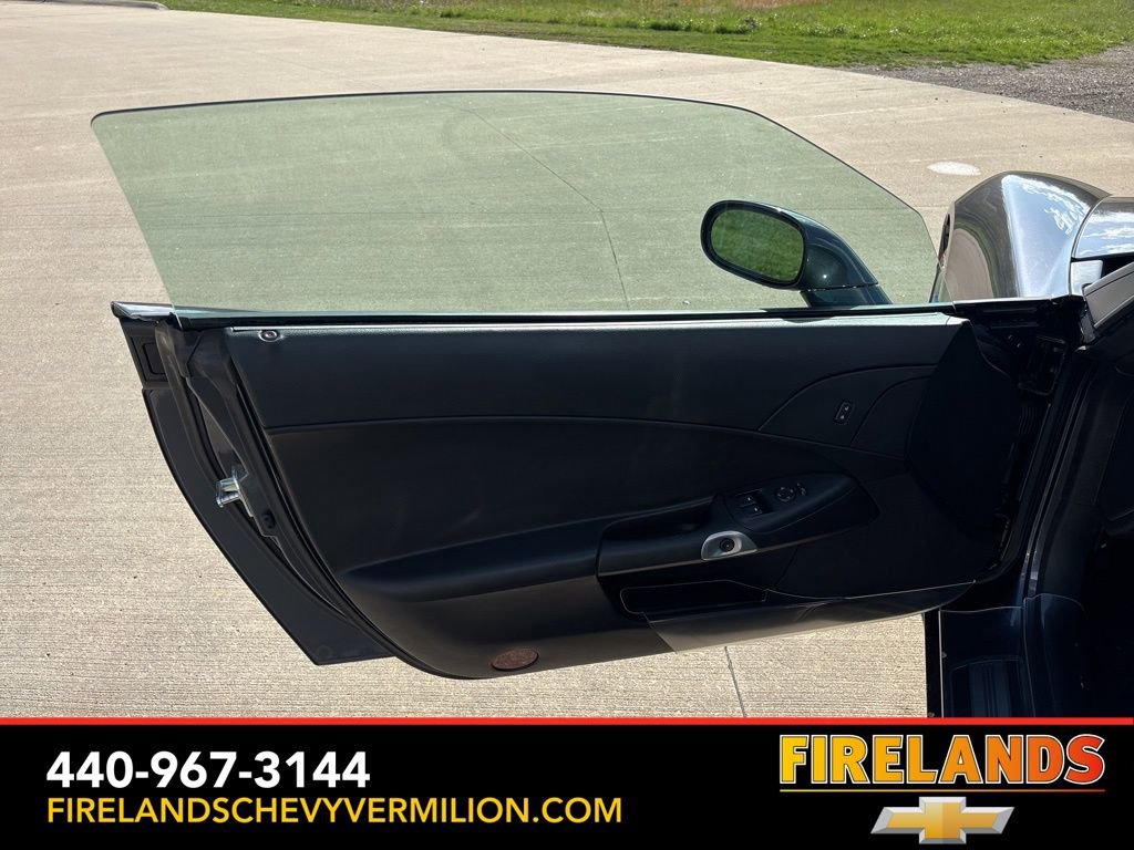 Used 2010 Chevrolet Corvette Coupe w/ 1LT image 14