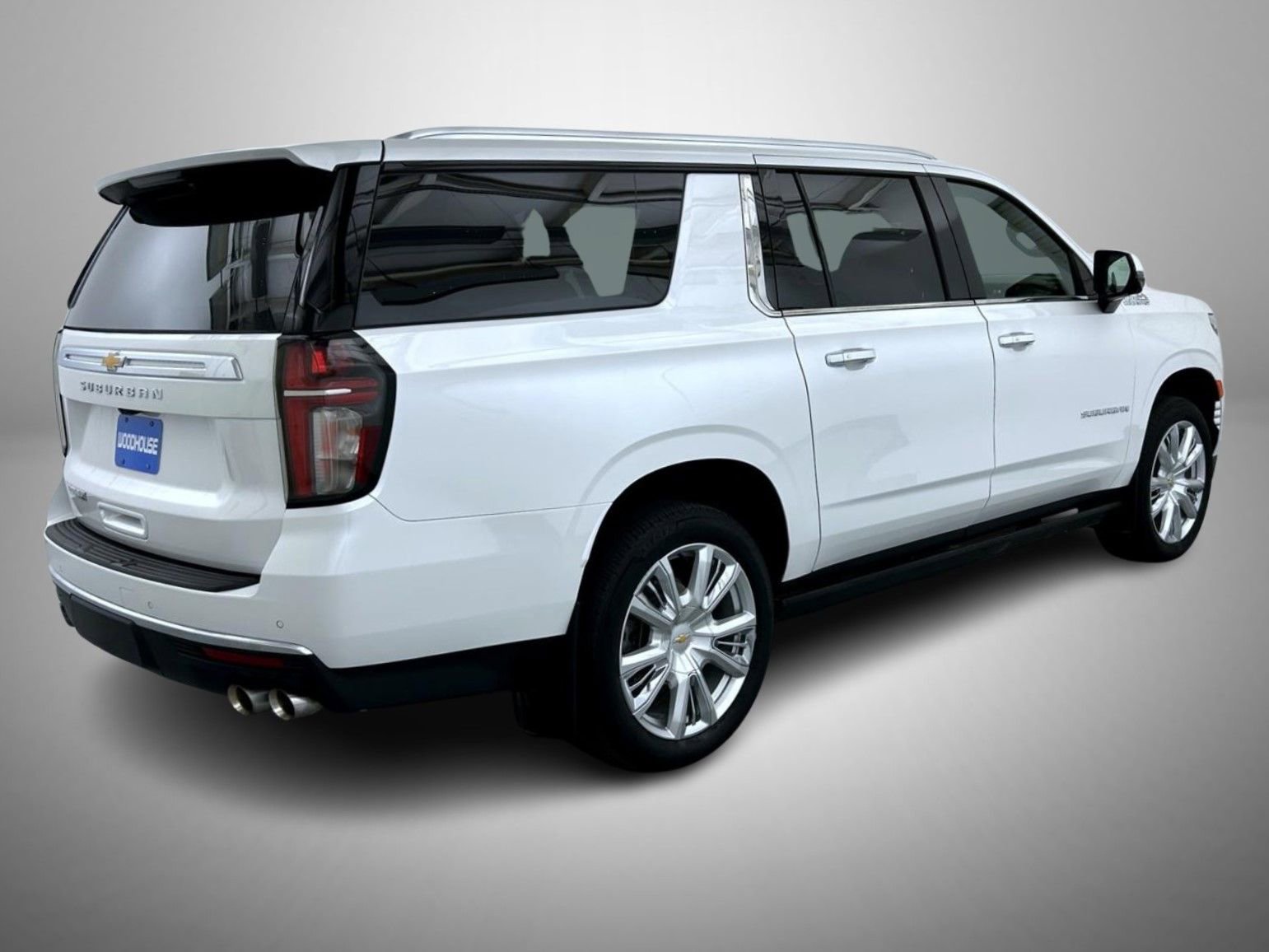 Used 2023 Chevrolet Suburban High Country AWD/4WD image 5