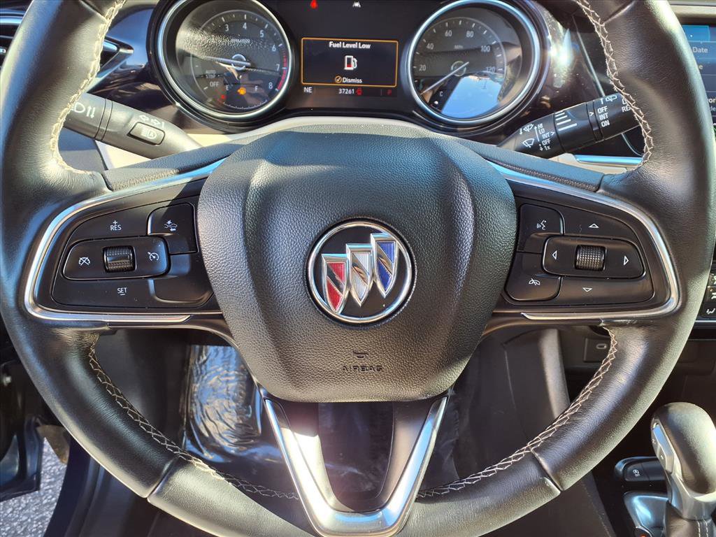 Used 2023 Buick Encore GX Preferred image 9