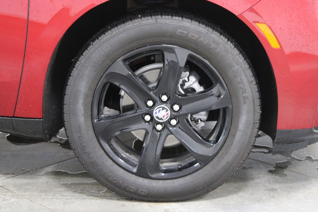 Used 2024 Buick Enclave Essence w/ Experience Buick Package image 12