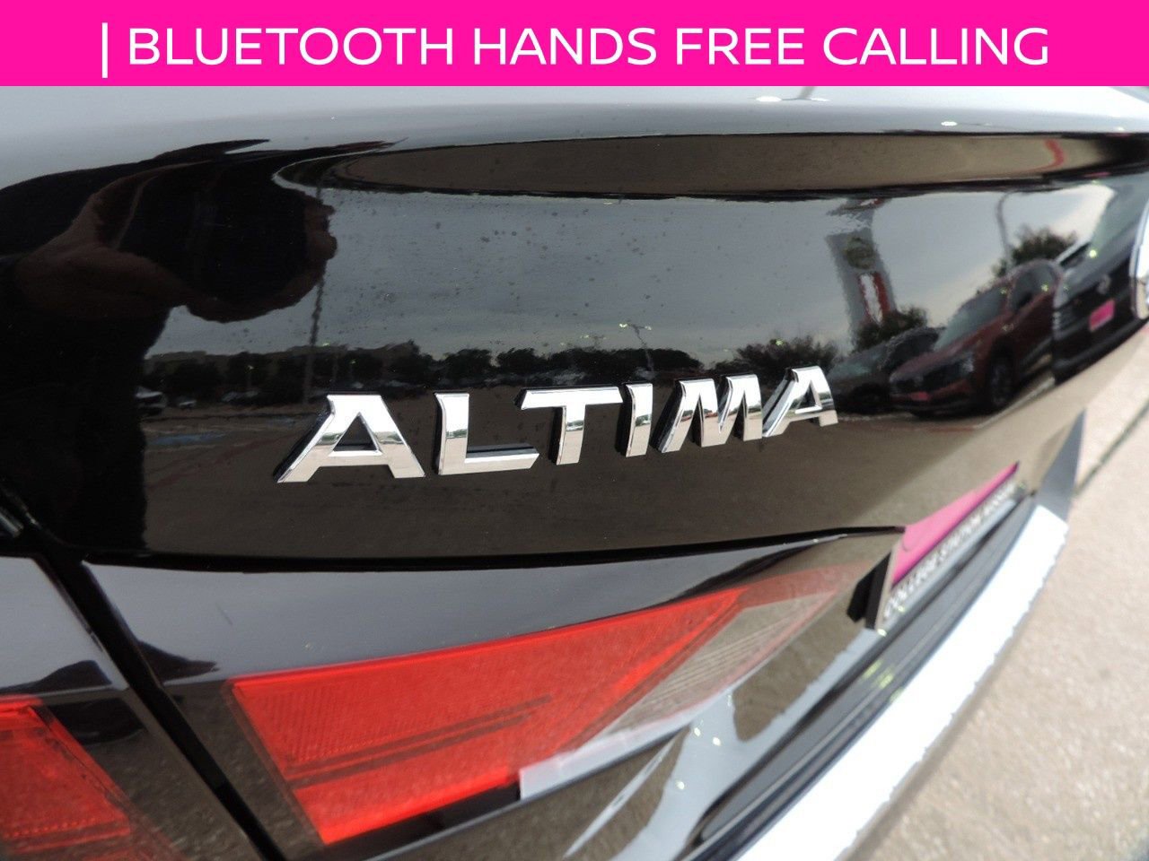 Used 2021 Nissan Altima 2.5 SR w/ SR Premium Package FWD image 11
