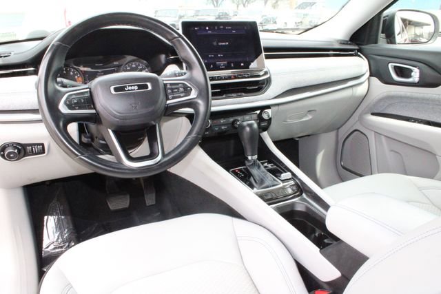 Used 2022 Jeep Compass Latitude w/ Convenience Group image 6