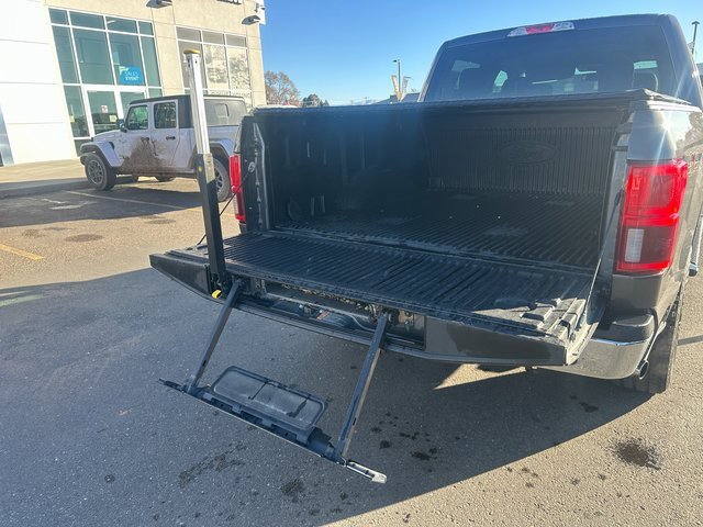 Used 2019 Ford F150 XLT w/ Equipment Group 302A Luxury image 12