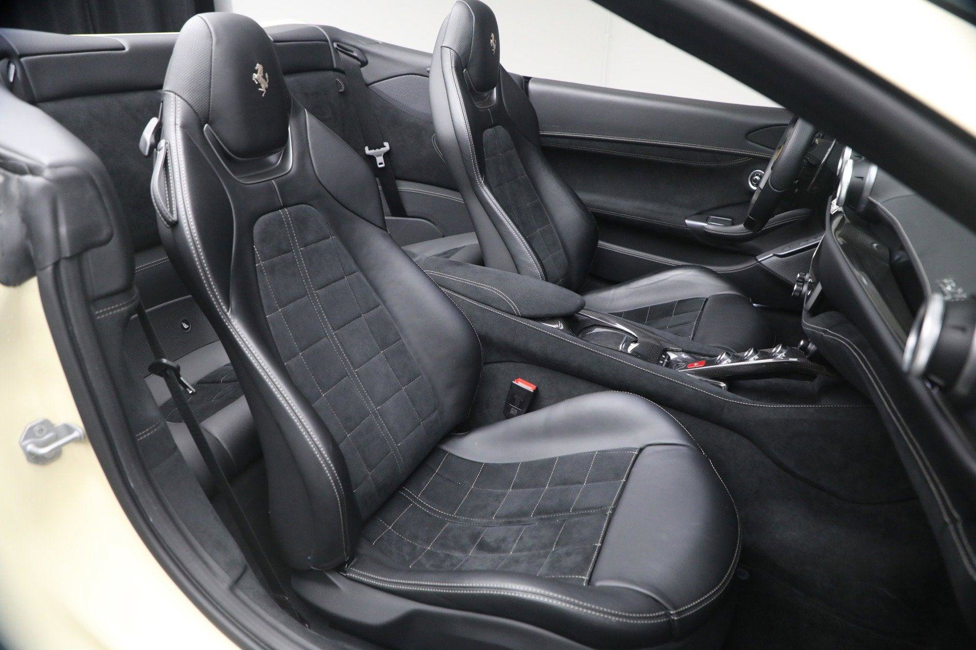 Certified 2023 Ferrari Portofino M image 25