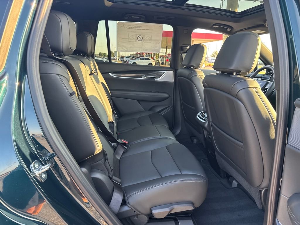 New 2025 Cadillac XT6 Sport w/ LPO, Onyx Lite Package image 13