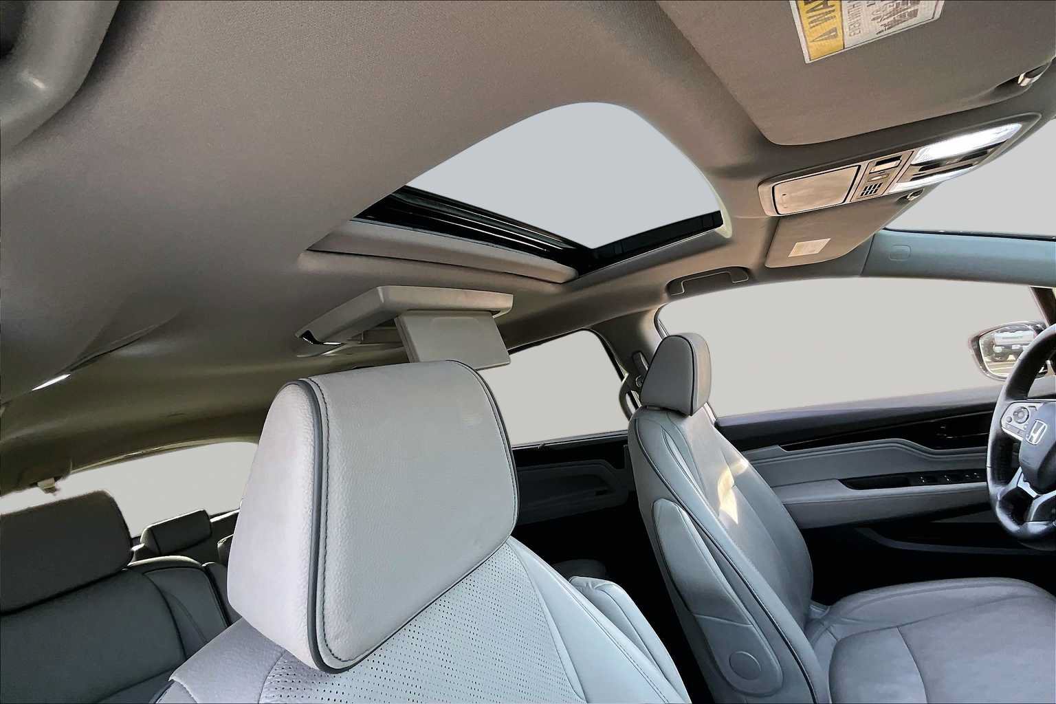 Certified 2024 Honda Odyssey Elite image 14