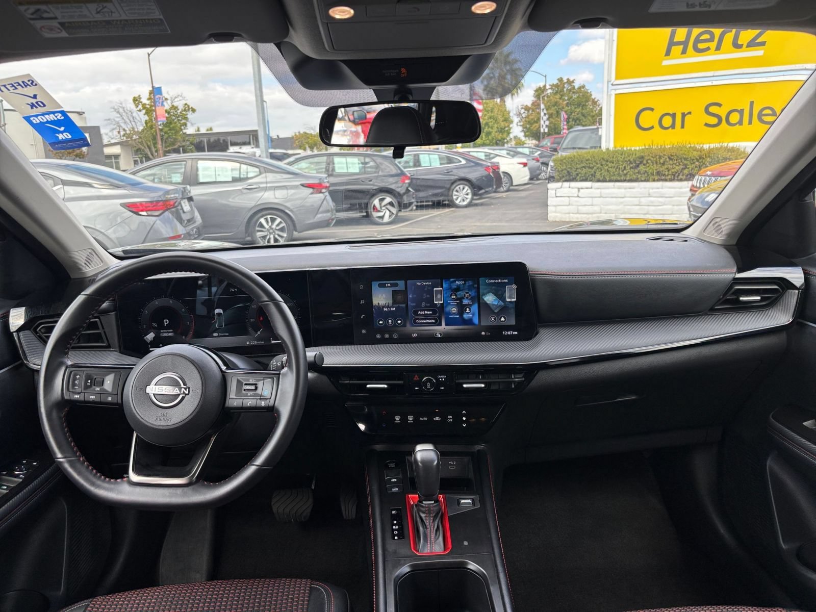 Used 2026 Nissan Kicks SR FWD image 31