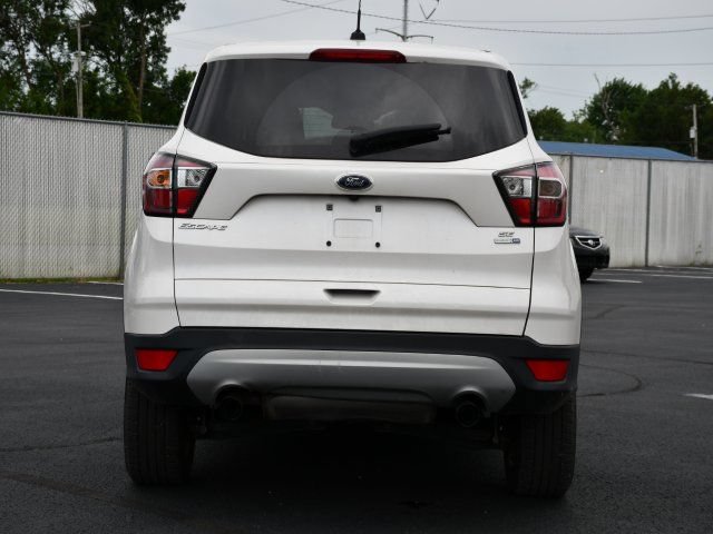 Used 2017 Ford Escape SE AWD/4WD image 6