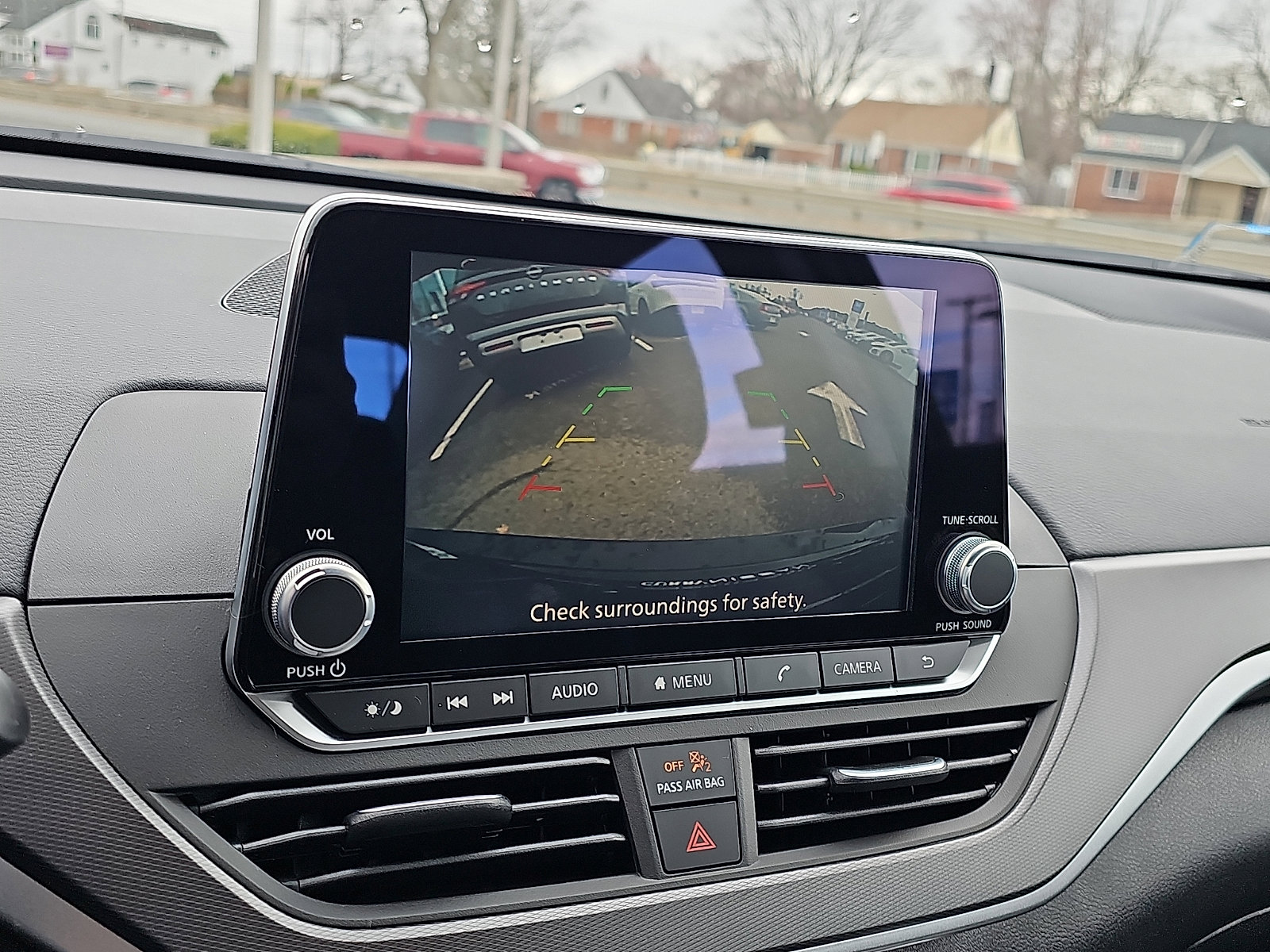 Used 2025 Nissan Altima 2.5 SR image 18