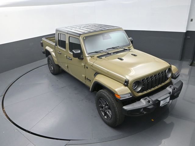 New 2026 Jeep Gladiator Sport image 11