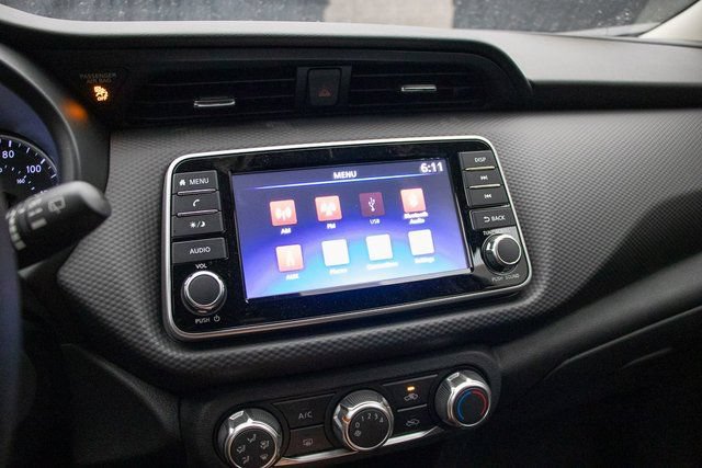New 2025 Nissan Kicks Play S FWD image 34