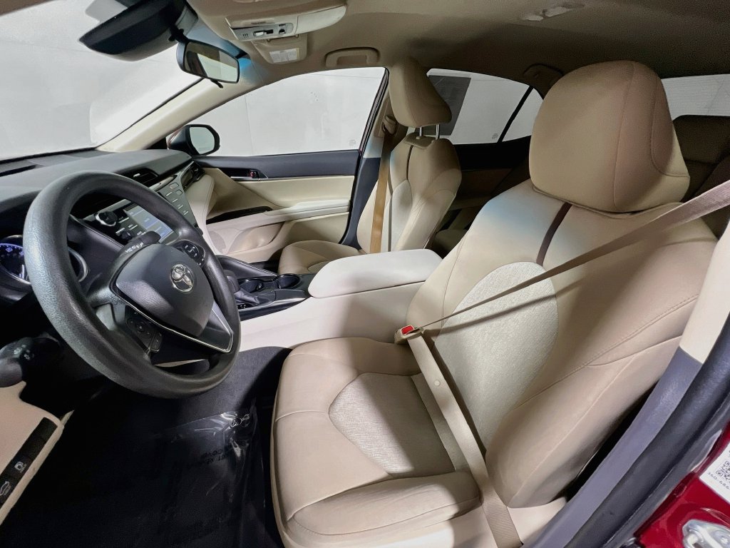 Certified 2019 Toyota Camry LE FWD image 18