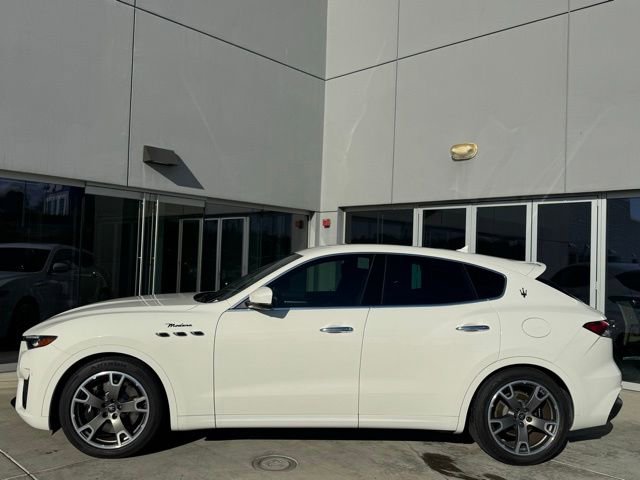 Certified 2022 Maserati Levante Modena image 5