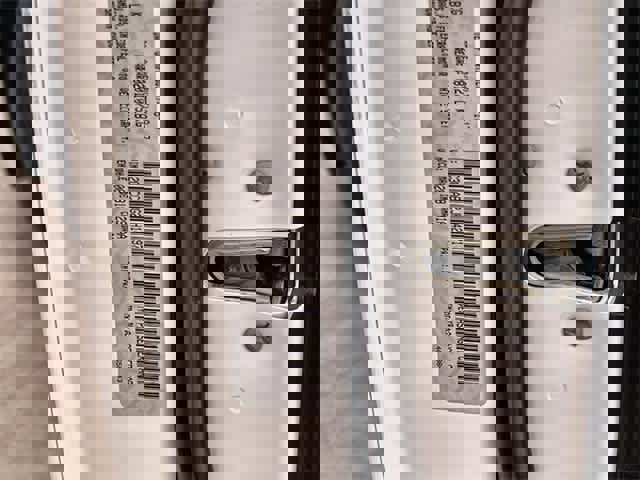 Used 2018 Chrysler 300 S image 22