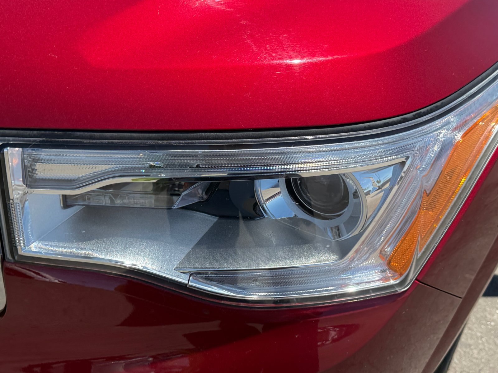 Used 2019 GMC Acadia Denali w/ Technology Package FWD image 9