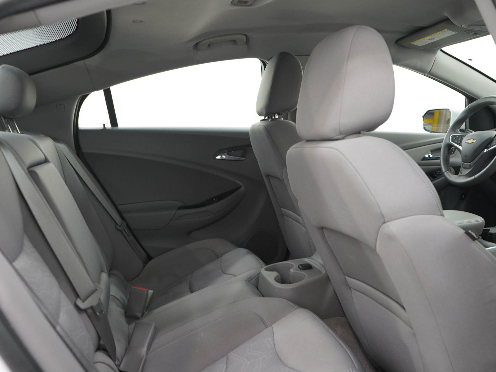 Used 2017 Chevrolet Volt LT w/ Comfort Package FWD image 12