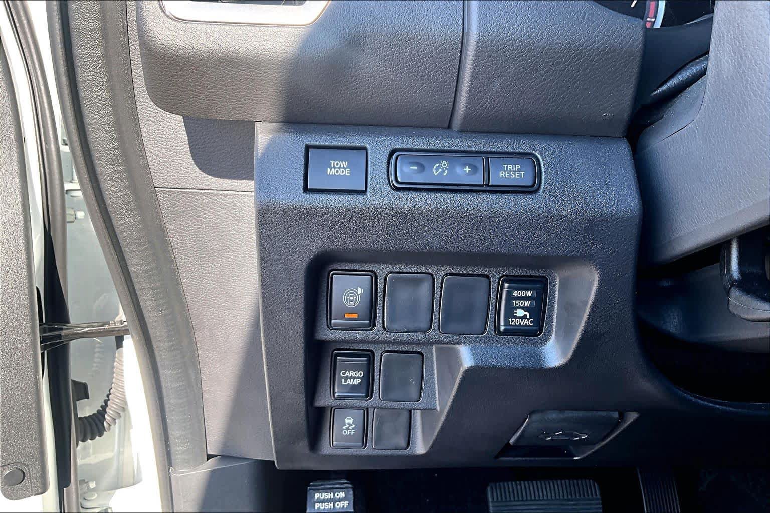 Used 2025 Nissan Frontier SV w/ SV Convenience Package RWD image 35