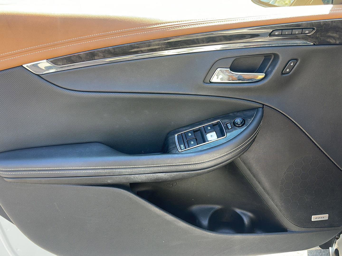 Used 2014 Chevrolet Impala LTZ image 11