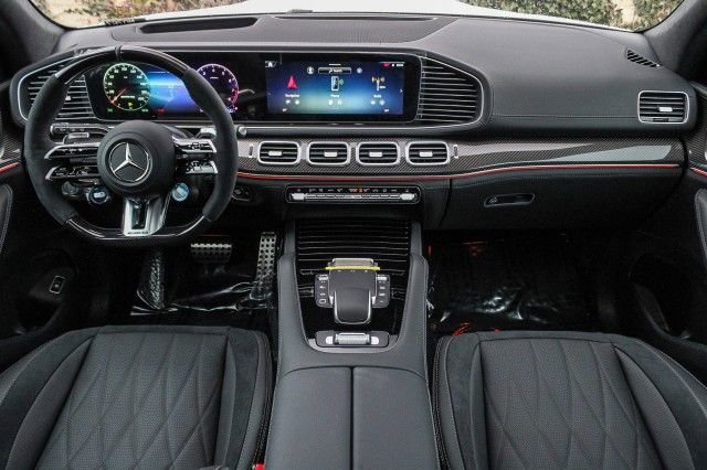 New 2025 Mercedes-Benz GLS 63 AMG 4MATIC image 12