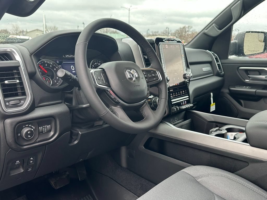 New 2026 RAM 1500 Big Horn AWD/4WD image 8