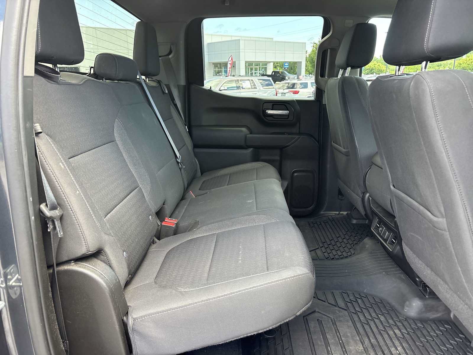 Used 2021 Chevrolet Silverado 1500 LT AWD/4WD image 25