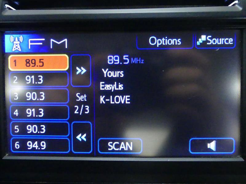 Used 2013 Toyota Camry XLE image 9