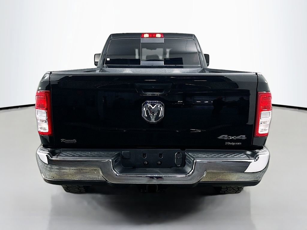 Used 2024 RAM 3500 Tradesman w/ Chrome Appearance Group image 6