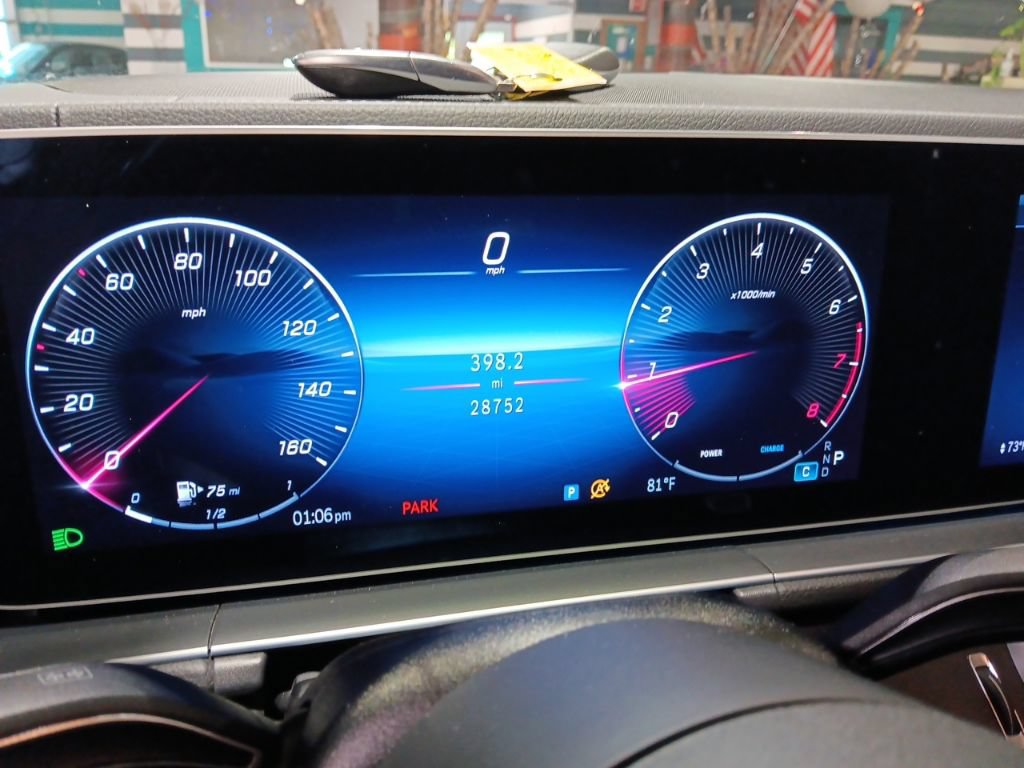 Used 2024 Mercedes-Benz GLE 350 4MATIC image 4