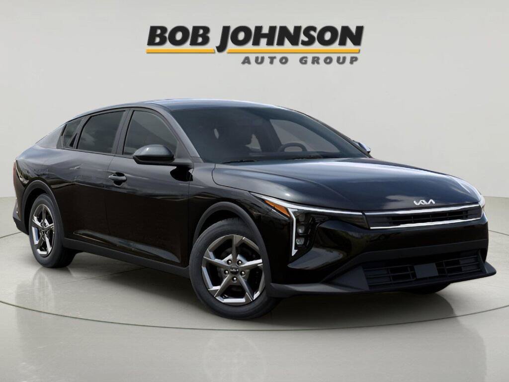 New 2026 Kia K4 FWD image 1