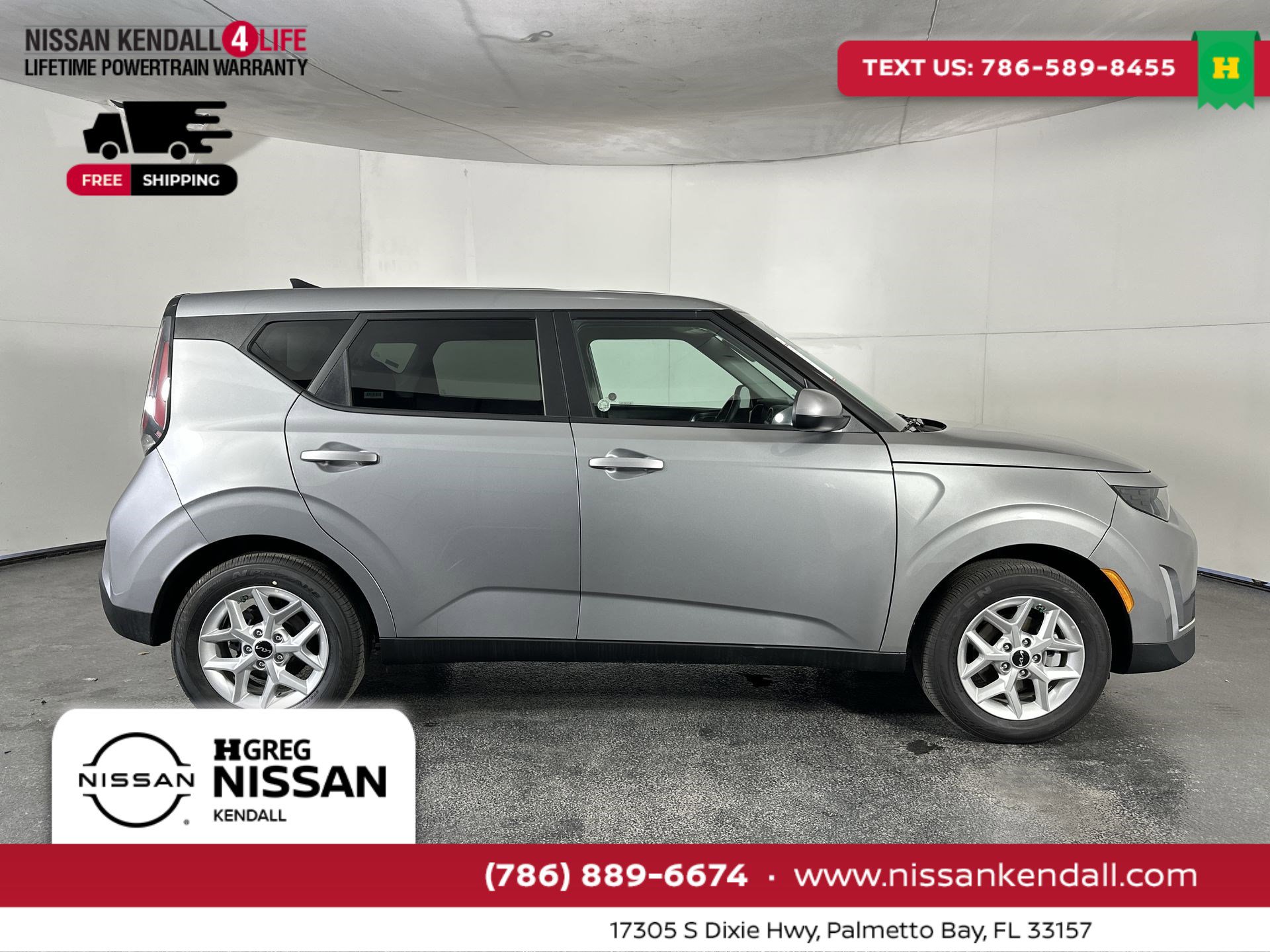 Used 2025 Kia Soul S image 13