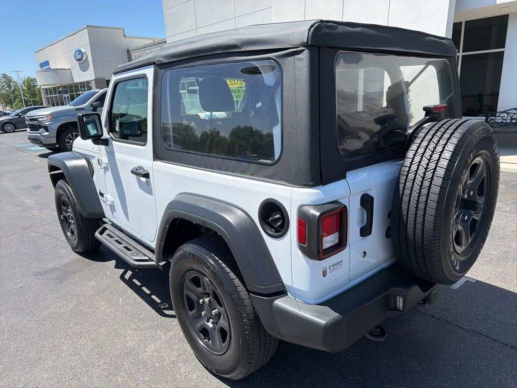 Used 2021 Jeep Wrangler Sport AWD/4WD image 3