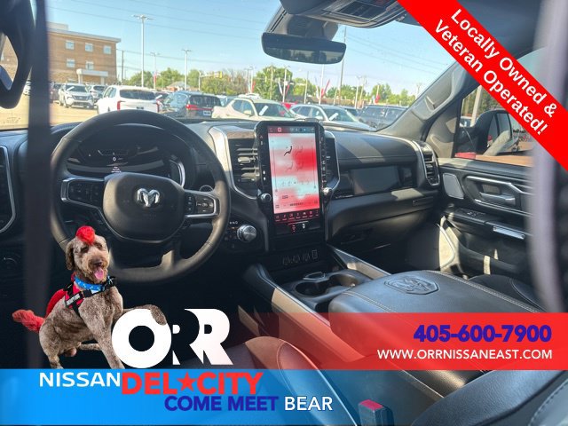 Used 2025 RAM 1500 Laramie AWD/4WD image 16