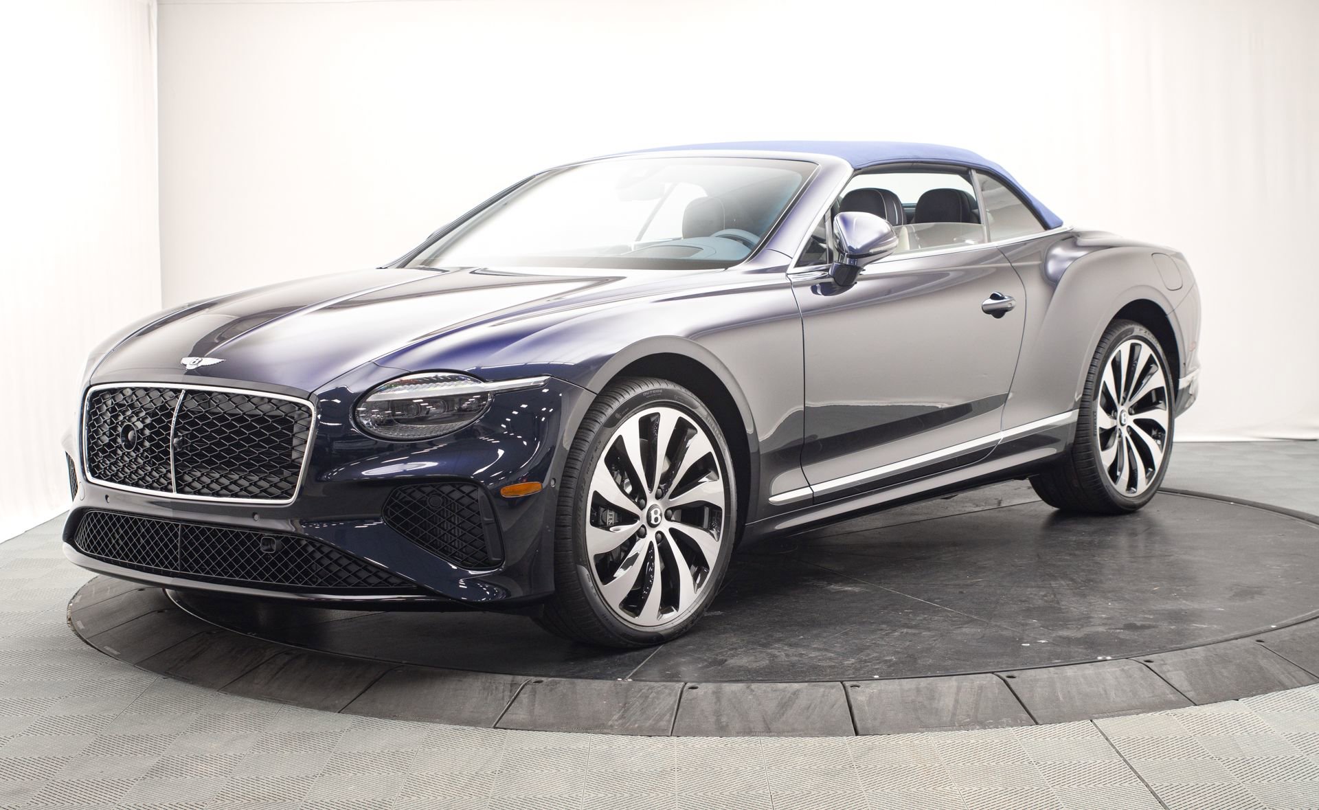 New 2026 Bentley Continental GTC image 12