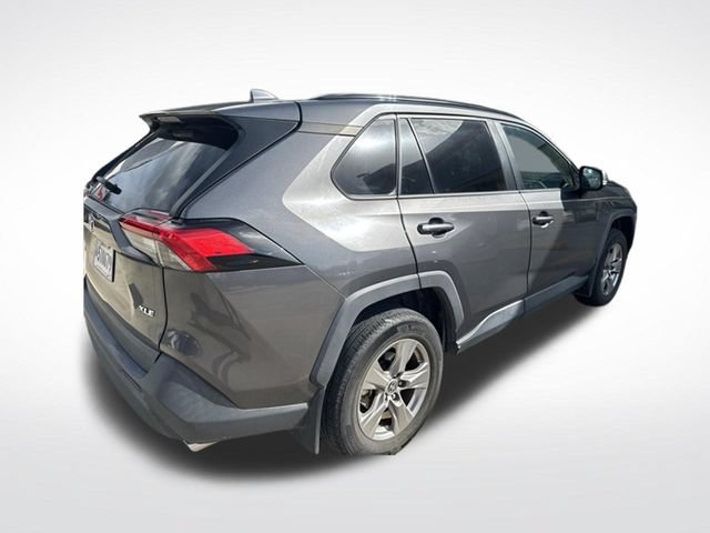 Used 2023 Toyota RAV4 XLE FWD image 8