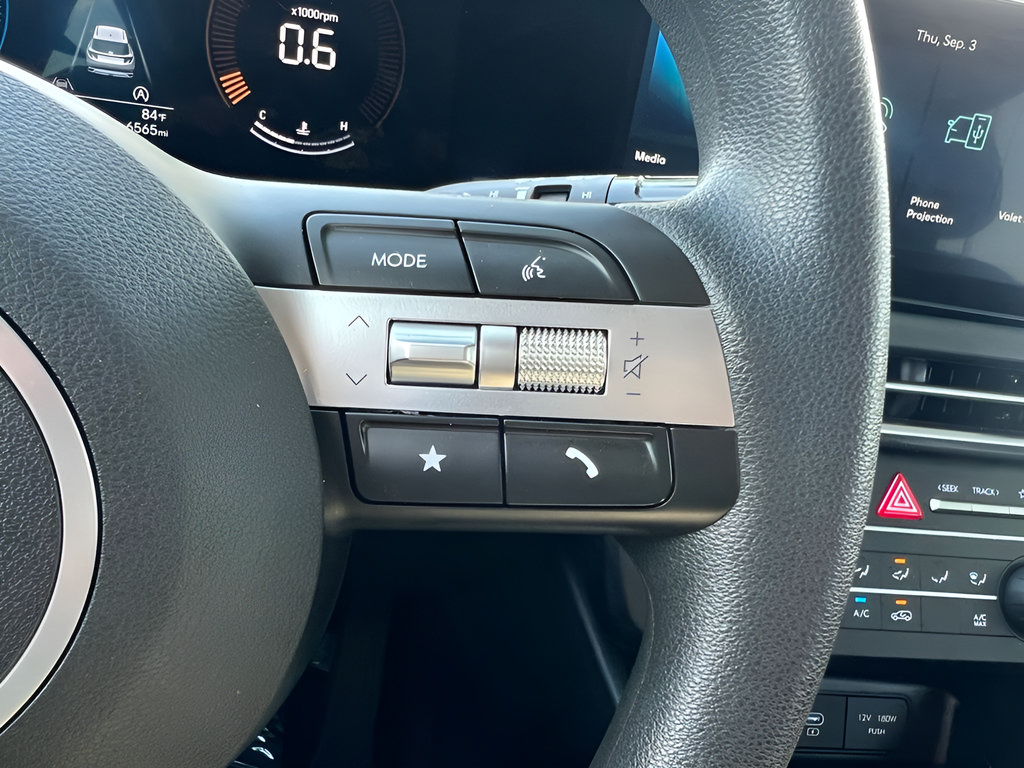 Certified 2026 Hyundai Tucson SE AWD/4WD image 22