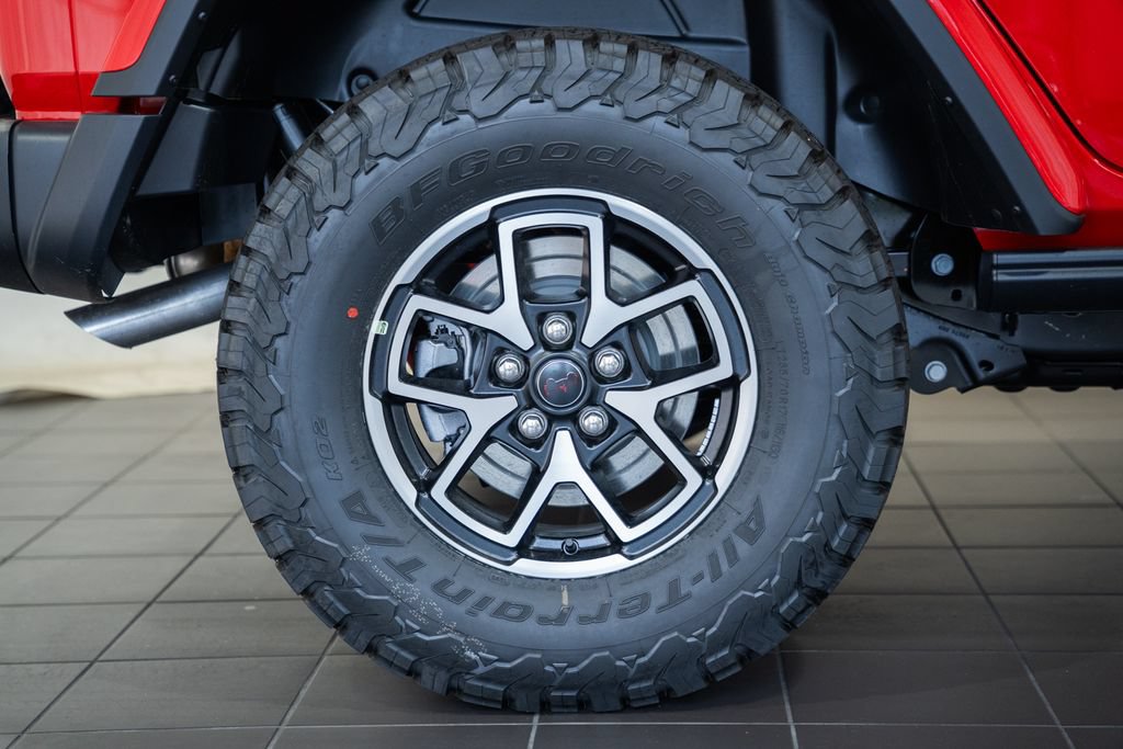 New 2026 Jeep Wrangler Unlimited Rubicon w/ Safety Group AWD/4WD image 18