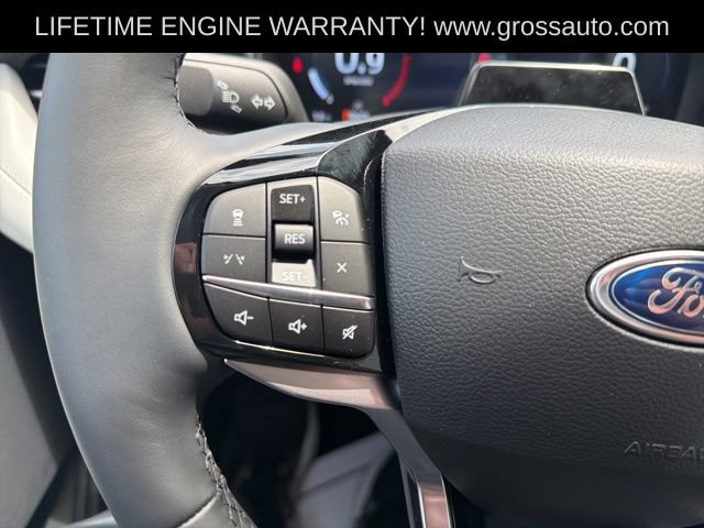 New 2026 Ford Explorer Platinum w/ LUX Leather Package AWD/4WD image 13