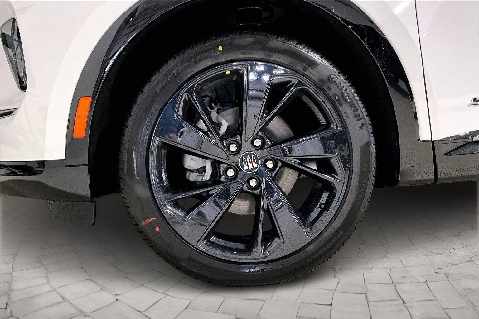 New 2026 Buick Envision Sport Touring image 15