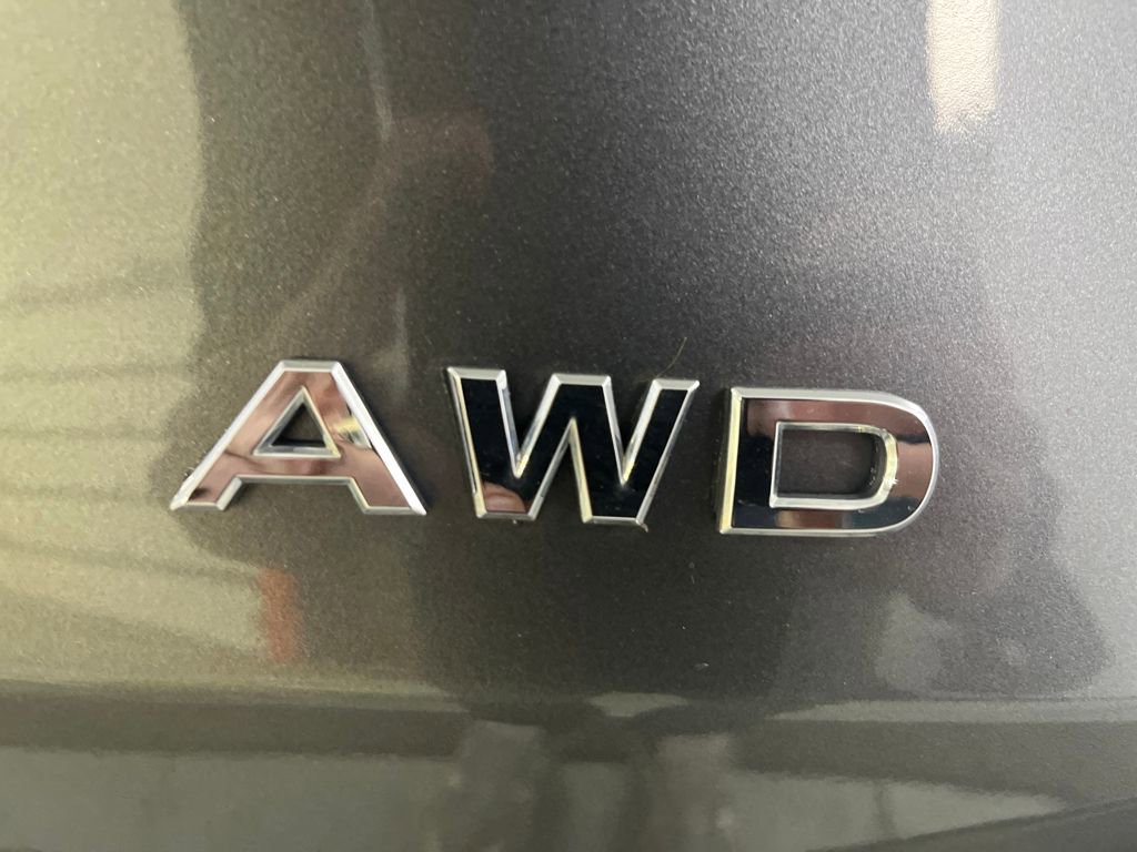 Used 2019 Nissan Rogue S image 45