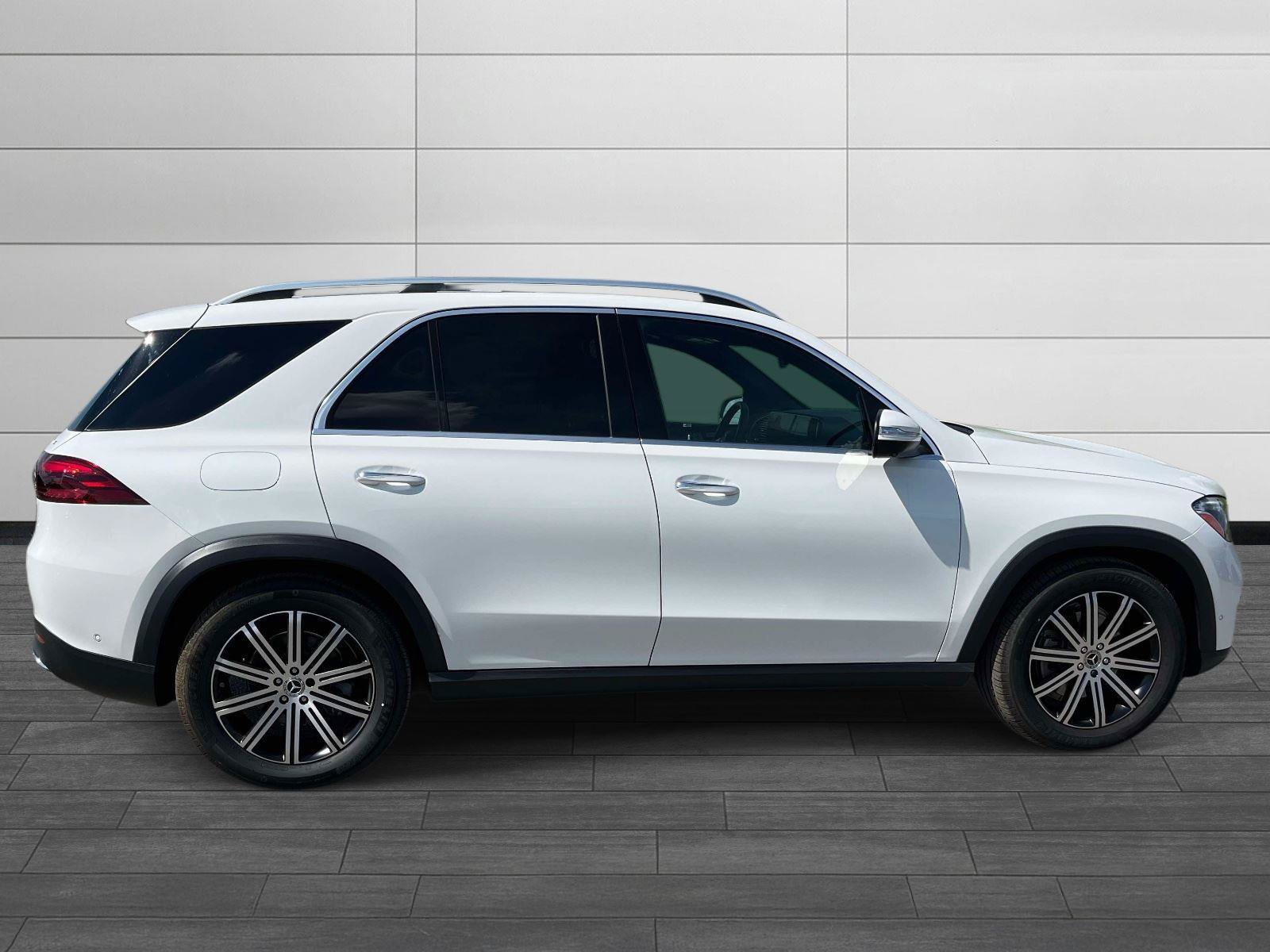 Used 2026 Mercedes-Benz GLE 350 4MATIC image 2