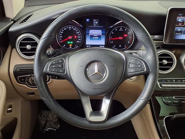 Used 2019 Mercedes-Benz GLC 300 4MATIC image 27